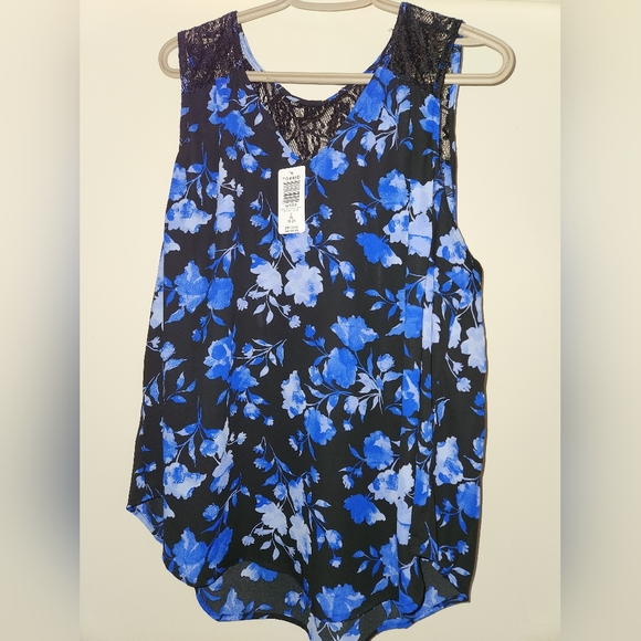 Torrid Black Floral Lace Georgette Tank - Picture 7 of 8